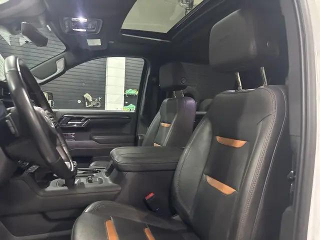 2023 GMC Sierra 1500 4WD Crew Cab Short Box AT4