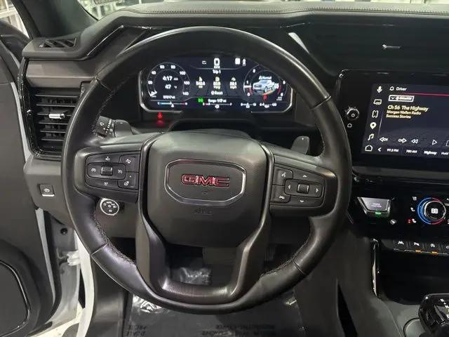 2023 GMC Sierra 1500 4WD Crew Cab Short Box AT4
