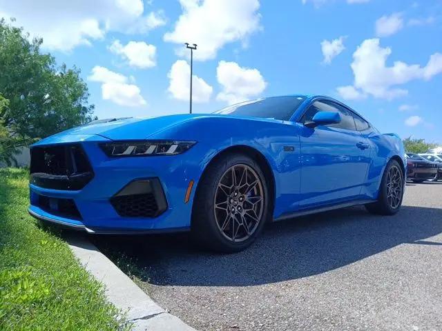 2024 Ford Mustang GT Premium Fastback