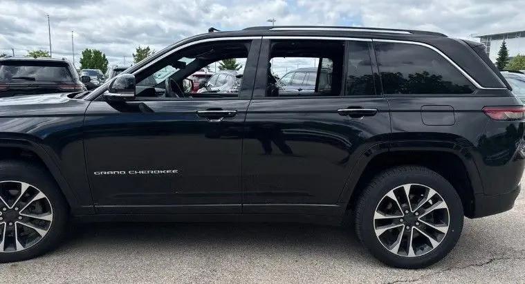 2022 Jeep Grand Cherokee Overland