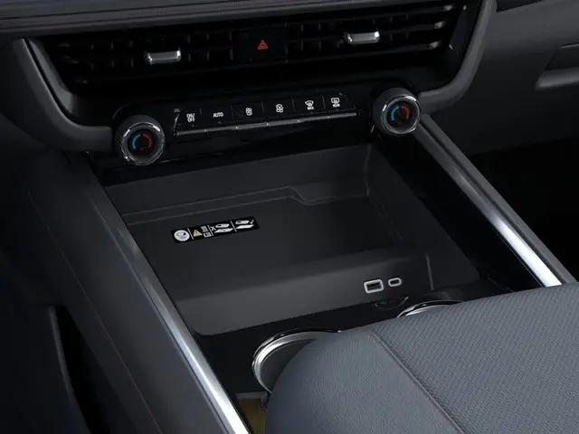 2026 Chevrolet Suburban RST, 4WD