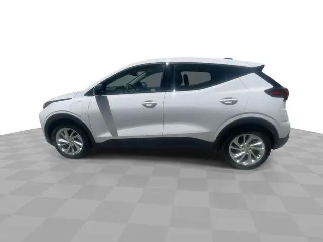 2027 Chevrolet Bolt LT FWD