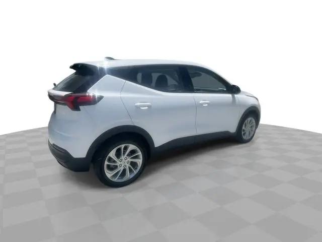 2027 Chevrolet Bolt LT FWD