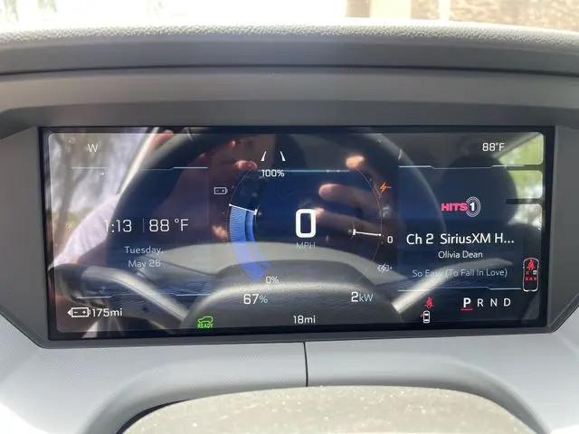 2027 Chevrolet Bolt LT FWD
