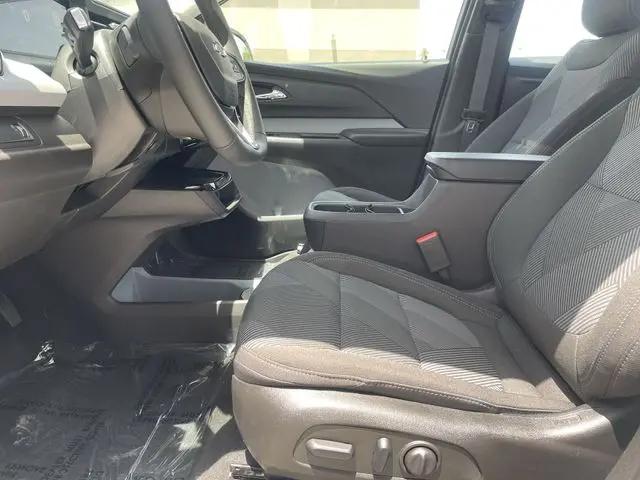 2027 Chevrolet Bolt LT FWD