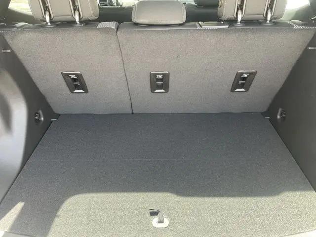 2027 Chevrolet Bolt LT FWD