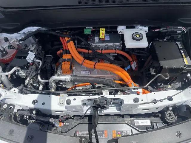 2027 Chevrolet Bolt LT FWD