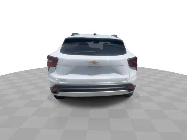 2026 Chevrolet Trax FWD LT