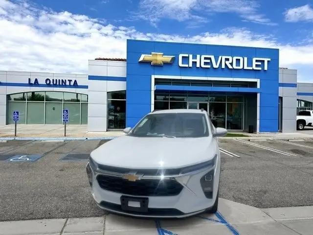 2026 Chevrolet Trax FWD LT