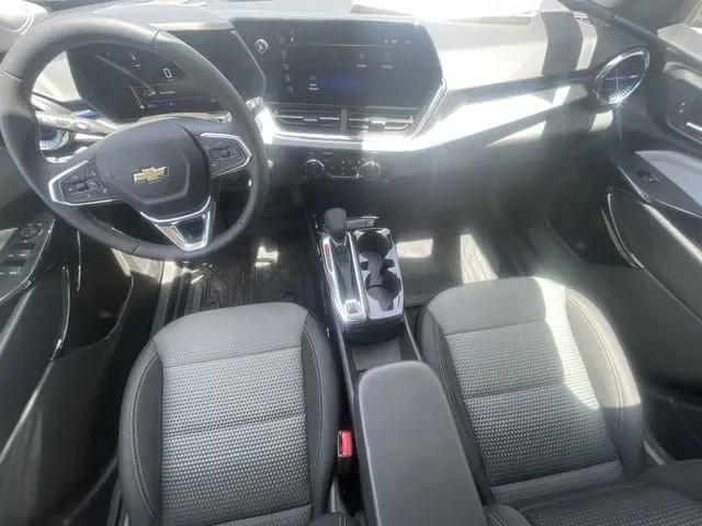 2026 Chevrolet Trax FWD LT