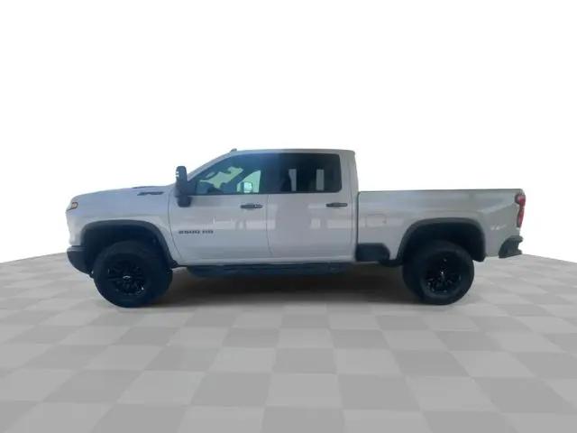 2026 Chevrolet Silverado 2500HD Crew Cab, Standard Bed, XR2, 4WD