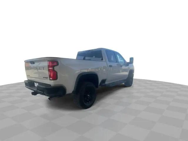2026 Chevrolet Silverado 2500HD Crew Cab, Standard Bed, XR2, 4WD