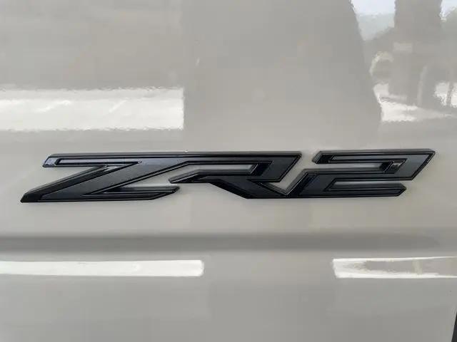 2026 Chevrolet Silverado 2500HD Crew Cab, Standard Bed, XR2, 4WD