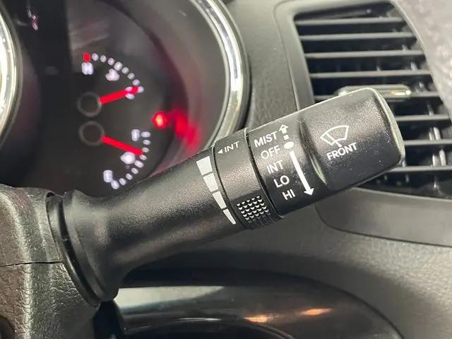 2011 Kia Sorento LX
