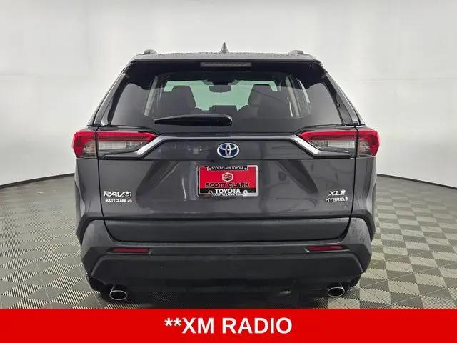 2022 Toyota RAV4 Hybrid XLE