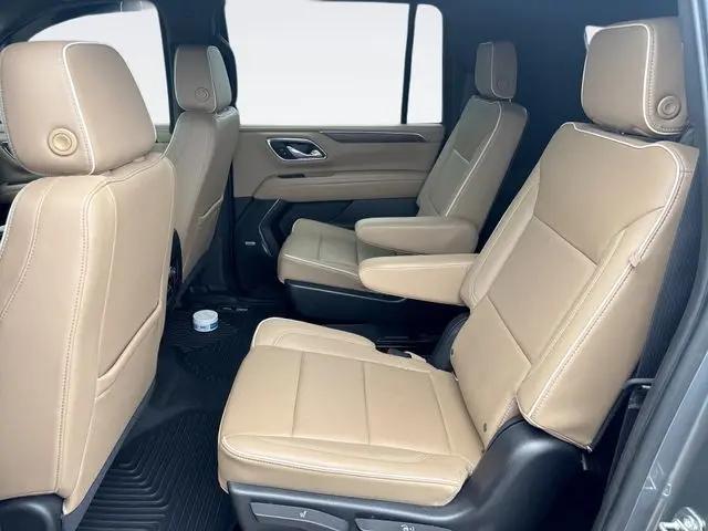2021 Chevrolet Suburban 4WD Premier