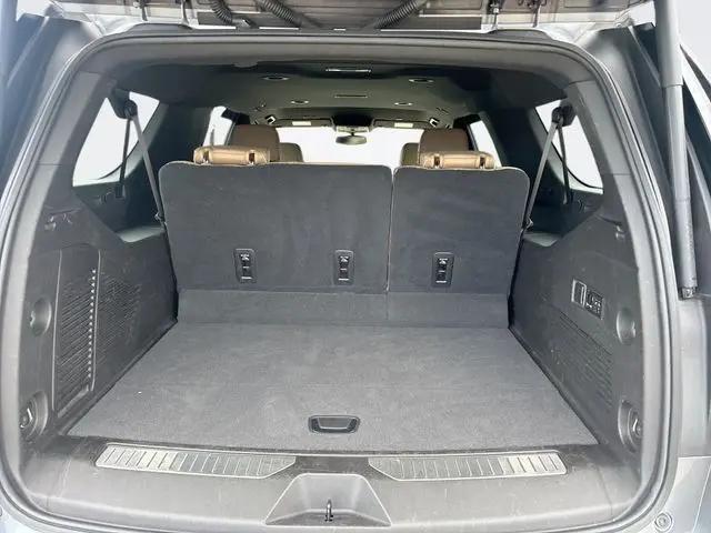 2021 Chevrolet Suburban 4WD Premier