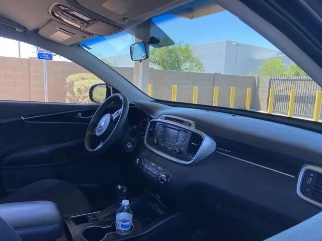 2017 Kia Sorento 2.4L LX