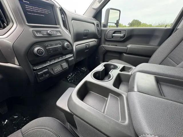 2023 Chevrolet Silverado 2500HD 4WD Crew Cab Standard Bed Custom