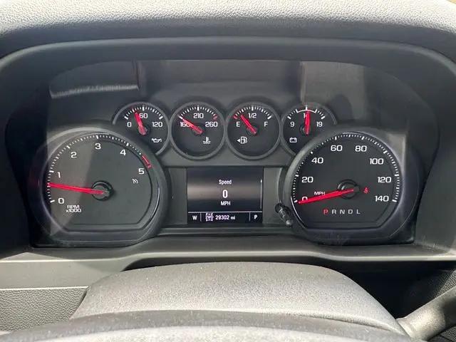 2023 Chevrolet Silverado 2500HD 4WD Crew Cab Standard Bed Custom