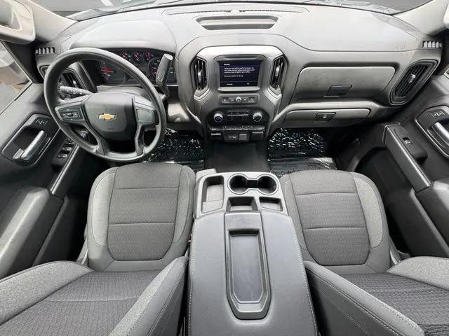 2023 Chevrolet Silverado 2500HD 4WD Crew Cab Standard Bed Custom