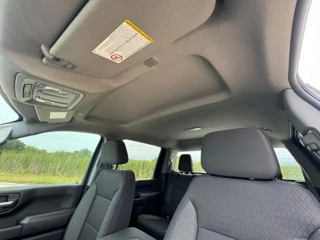 2023 Chevrolet Silverado 2500HD 4WD Crew Cab Standard Bed Custom
