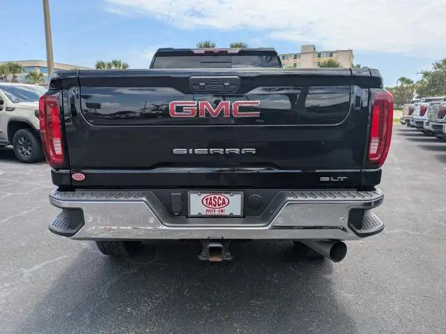 2022 GMC Sierra 2500HD 4WD Crew Cab Standard Bed SLT
