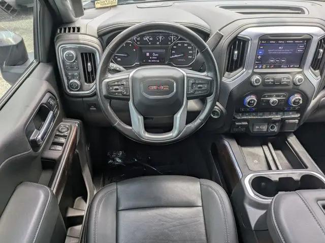 2022 GMC Sierra 2500HD 4WD Crew Cab Standard Bed SLT