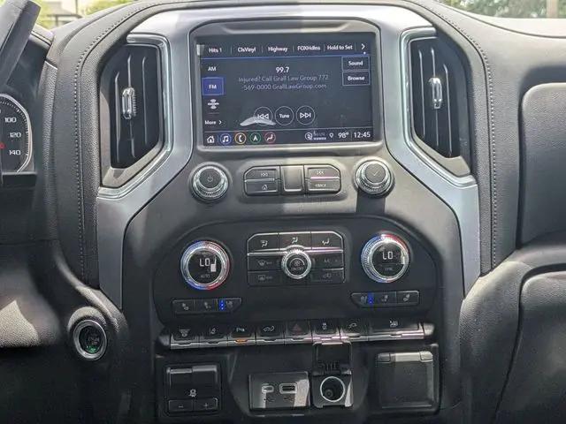 2022 GMC Sierra 2500HD 4WD Crew Cab Standard Bed SLT