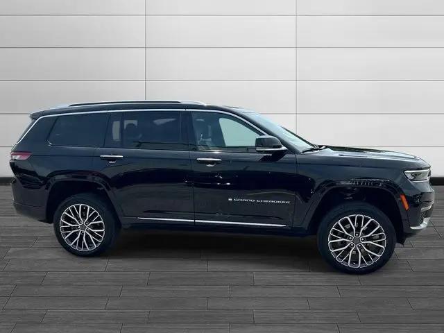 2022 Jeep Grand Cherokee L Summit Reserve 4x4
