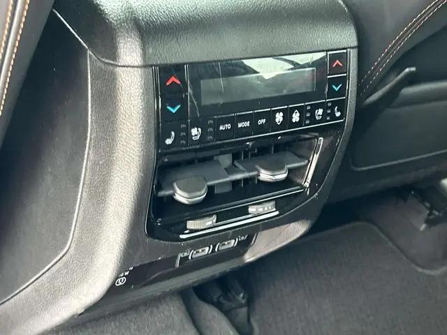 2022 Jeep Grand Cherokee L Summit Reserve 4x4