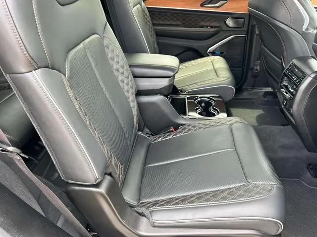 2022 Jeep Grand Cherokee L Summit Reserve 4x4