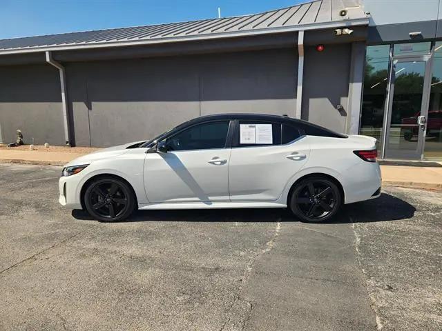 2024 Nissan Sentra SR Xtronic CVT