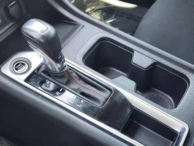 2024 Nissan Sentra SR Xtronic CVT