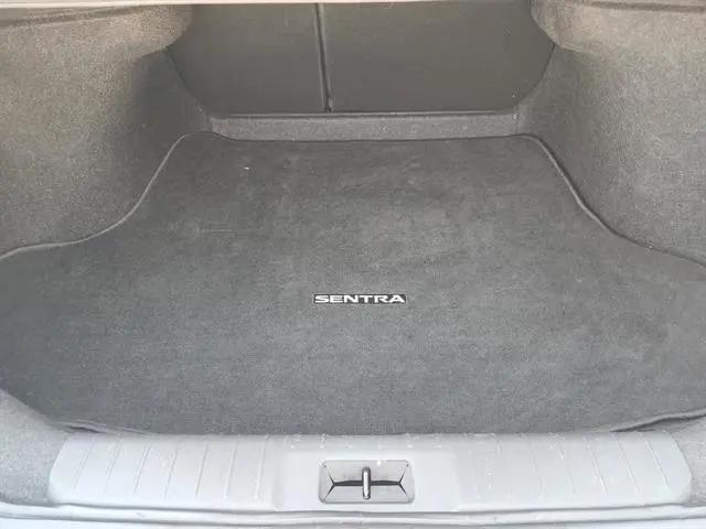 2024 Nissan Sentra SR Xtronic CVT