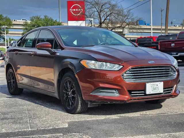2016 Ford Fusion S