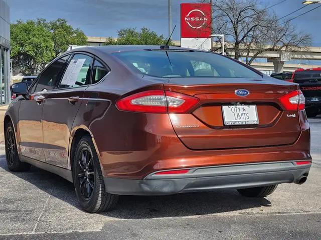 2016 Ford Fusion S