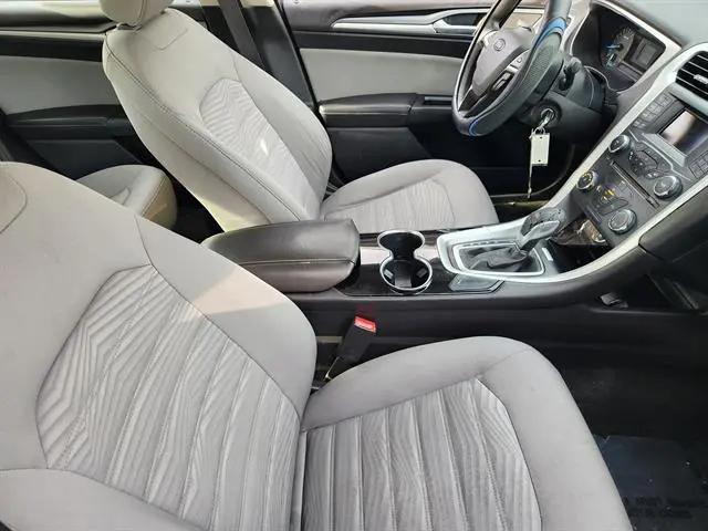 2016 Ford Fusion S