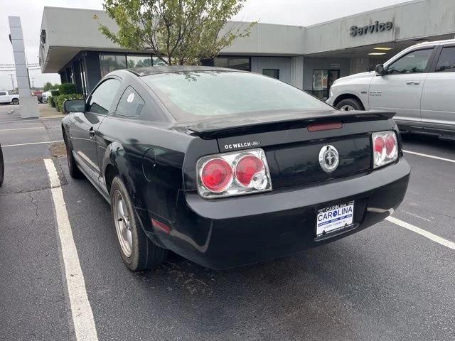 2008 Ford Mustang V6 Deluxe