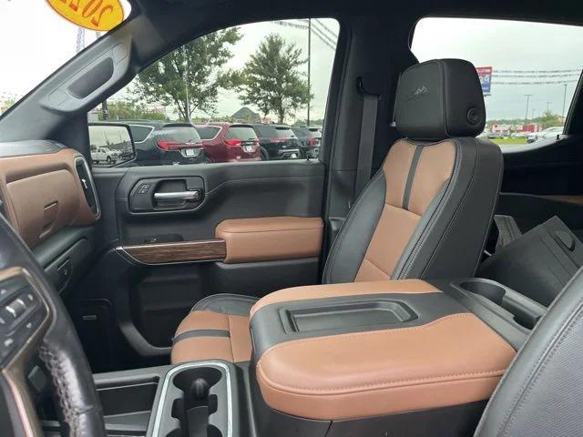 2022 Chevrolet Silverado 1500 4WD Crew Cab Short Bed High Country