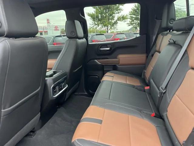 2022 Chevrolet Silverado 1500 4WD Crew Cab Short Bed High Country