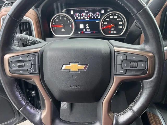 2022 Chevrolet Silverado 1500 4WD Crew Cab Short Bed High Country