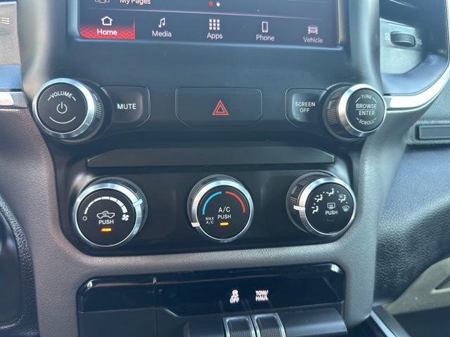 2022 Ram 1500 Lone Star Crew Cab 4x4 5'7" Box