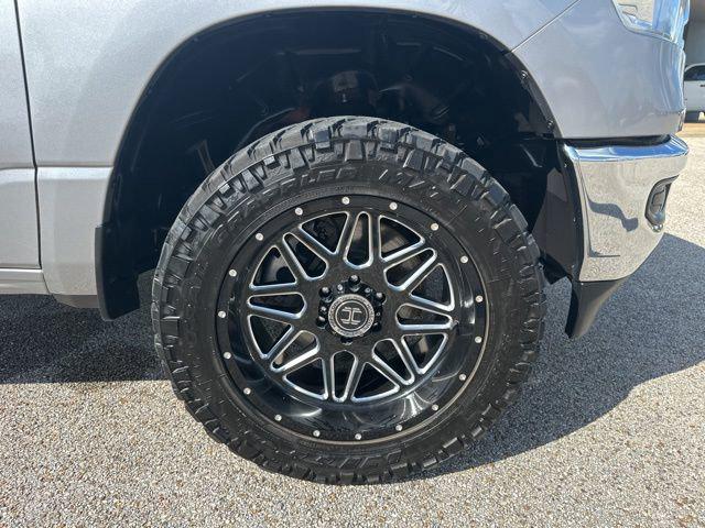 2022 Ram 1500 Lone Star Crew Cab 4x4 5'7" Box