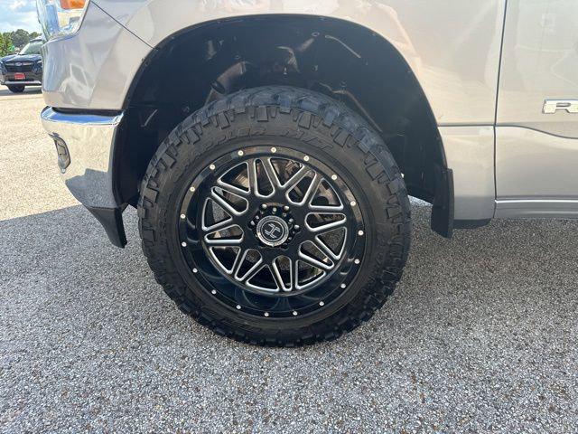 2022 Ram 1500 Lone Star Crew Cab 4x4 5'7" Box