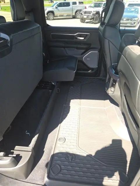2026 Ram 1500 Laramie Crew Cab 4x4 5'7" Box