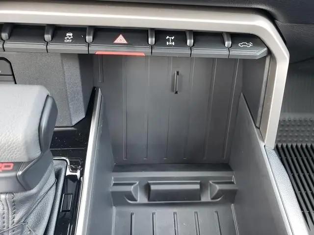 2026 Toyota Tundra SR5 CrewMax 5.5' Bed