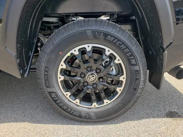 2026 Toyota Tundra SR5 CrewMax 5.5' Bed
