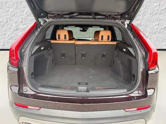 2020 Cadillac XT4 FWD Premium Luxury