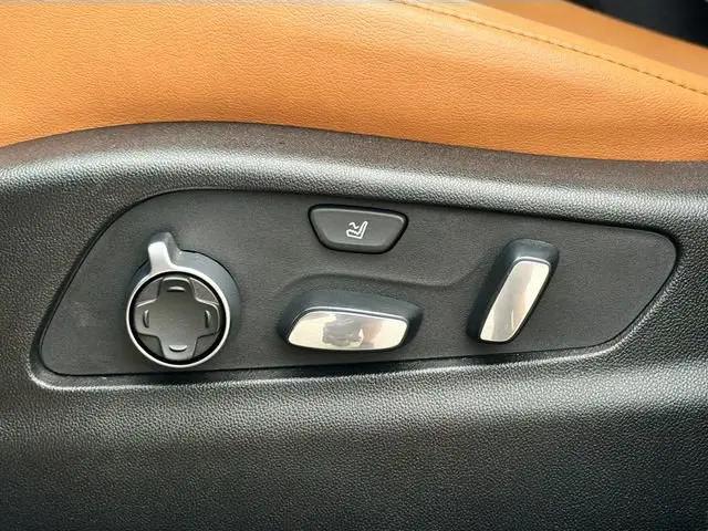 2020 Cadillac XT4 FWD Premium Luxury